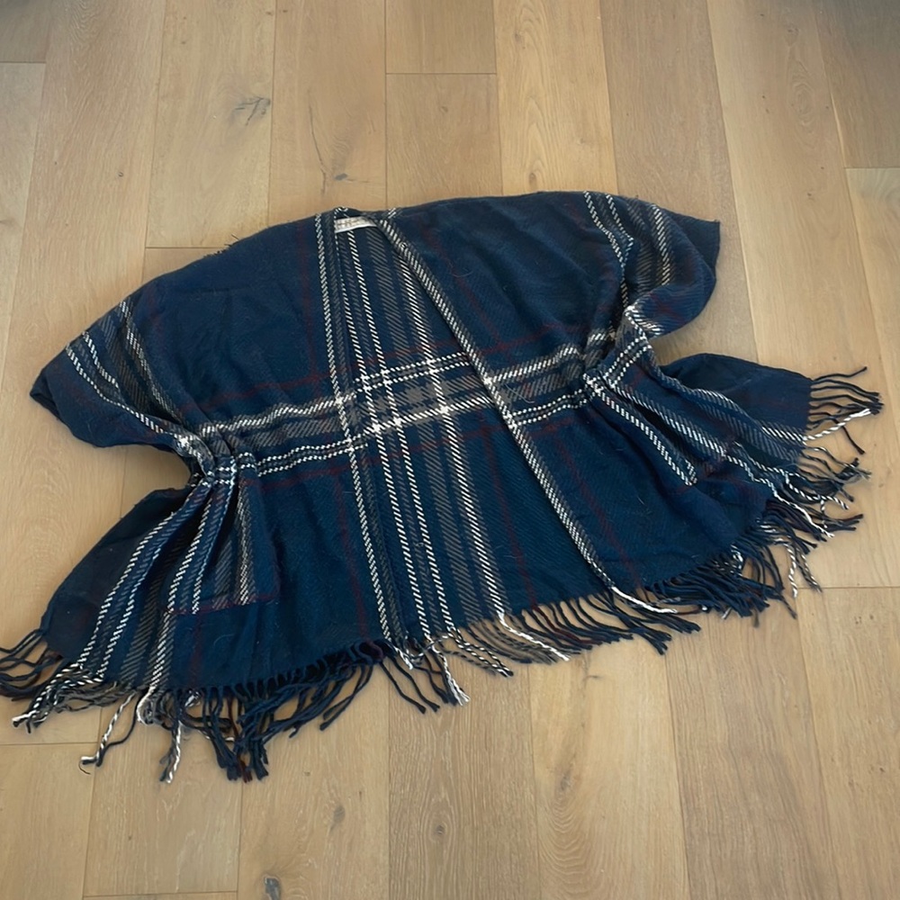 Abercrombie & Fitch Red, White, Navy Blue, and Grey Poncho with Pockets